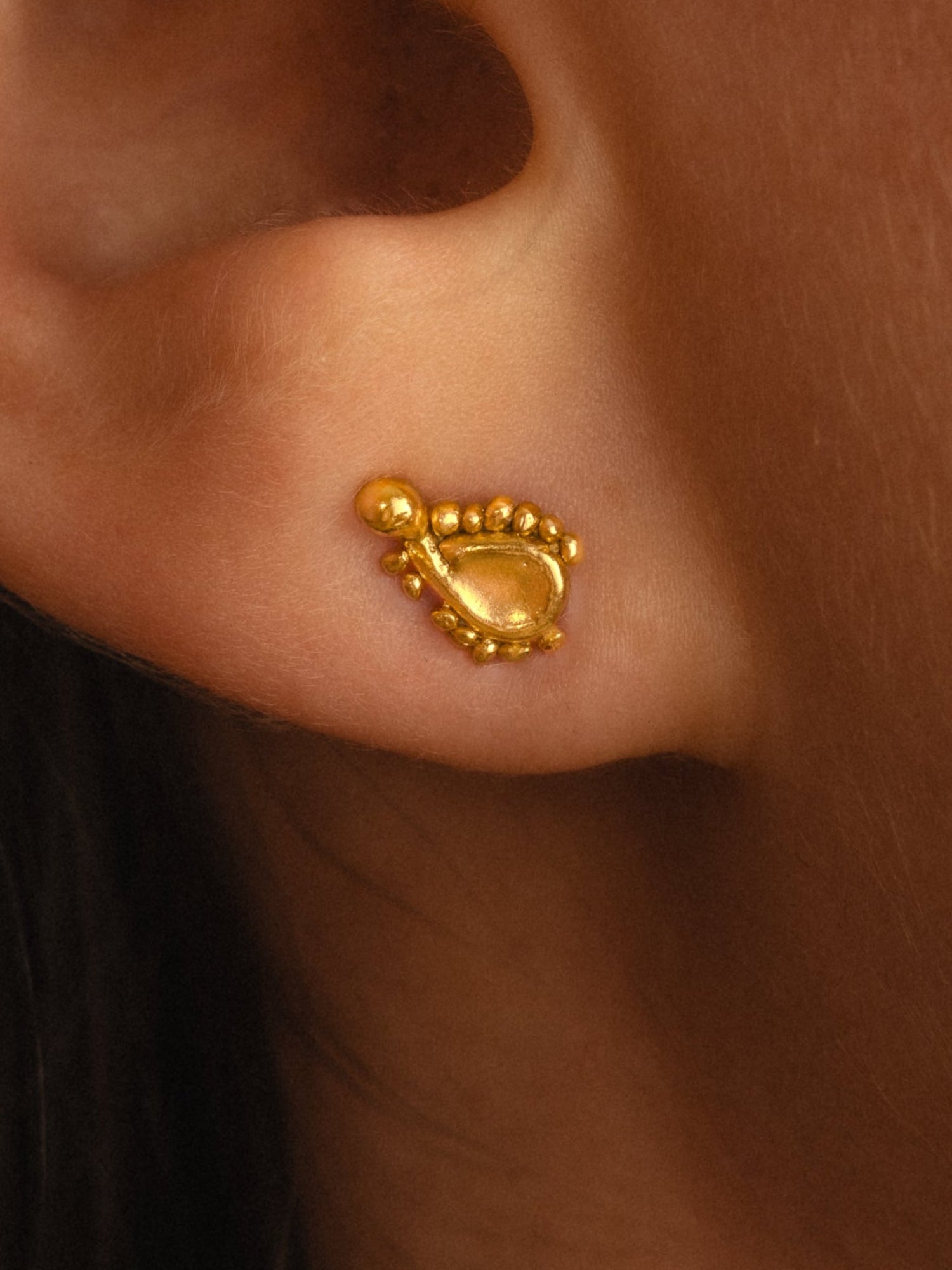 The Paisley Fall Stud Set