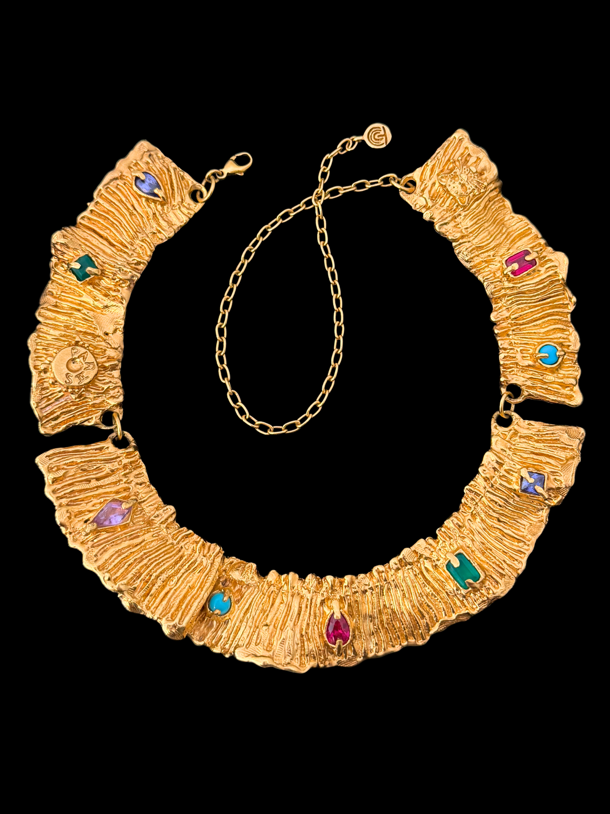 The Bijou Ruff